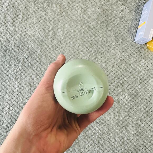 G&H REFRESH EXFOLIATING BODYWASH UNUSED - Picture 5 of 6